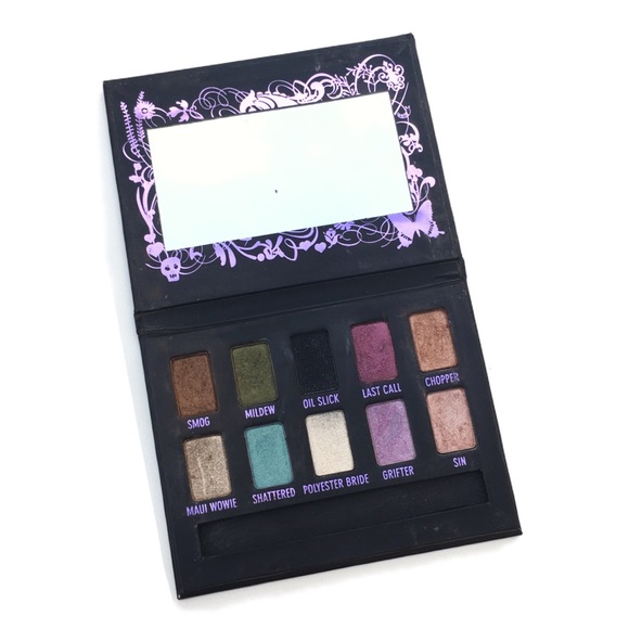 Urban Decay Other - Authentic Urban Decay Eyeshadow Ammo Palette